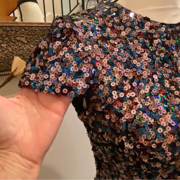 DRESS THE POPULATION 🔥Fabulous Sequined, Multi-Color Mini Dress 🔥STUNNING !♥️ - Picture 12 of 17